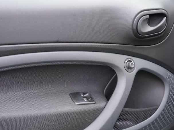 SMART EQ fortwo cabrio Plus-Paket Cool/Audio 22kW