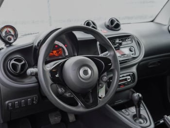 SMART EQ fortwo cabrio Plus-Paket Cool/Audio 22kW