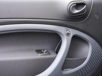 SMART EQ fortwo cabrio plus-Paket Cool&Audio 22Kw