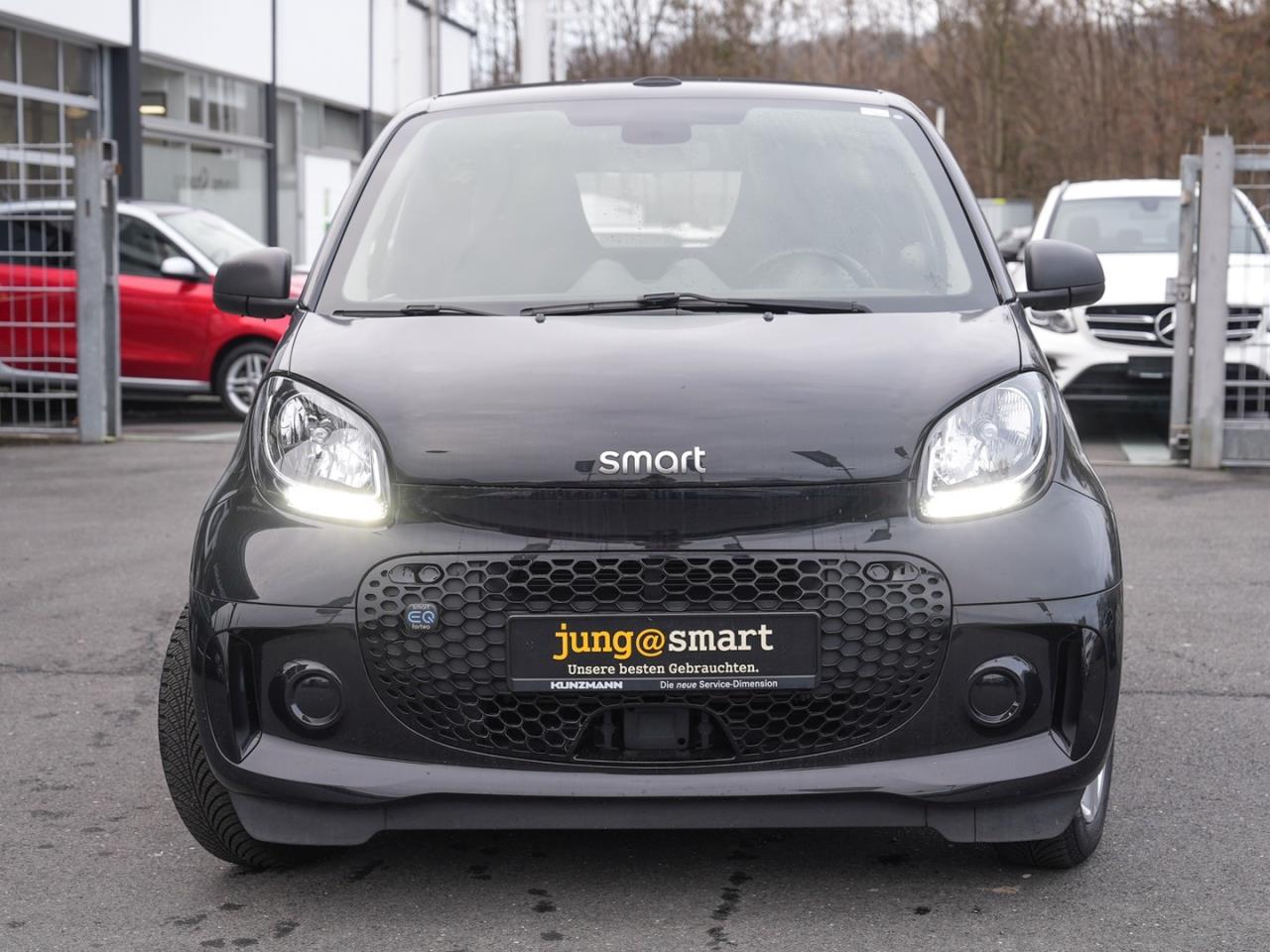 SMART EQ fortwo cabrio plus-Paket Cool&Audio 22Kw