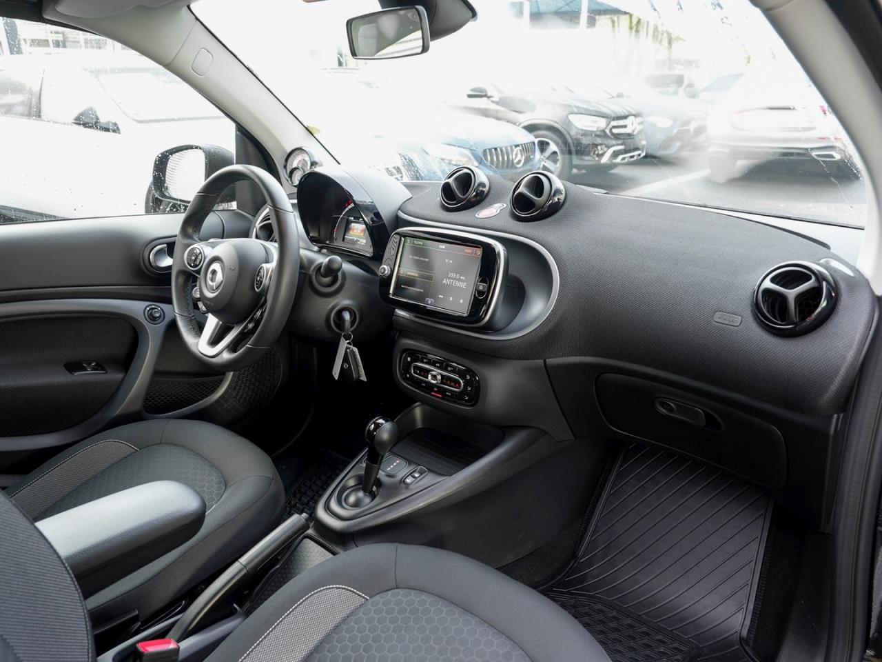 SMART EQ fortwo cabrio passion advanced-Paket 22Kw