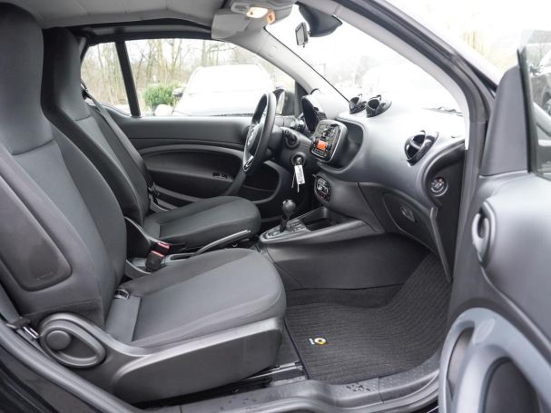 SMART EQ fortwo cabrio plus-Paket Cool&Audio 22kW