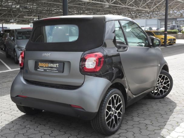 SMART EQ fortwo cabrio prime Plus-Paket Cool&Audio 22kw SMART EQ fortwo cabrio prime Plus-Paket Cool&Audio 22kw