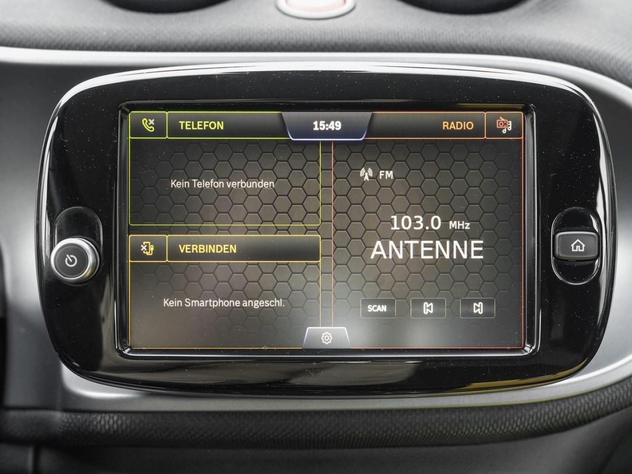 SMART EQ fortwo cabrio passion exclusive Paket 22kW