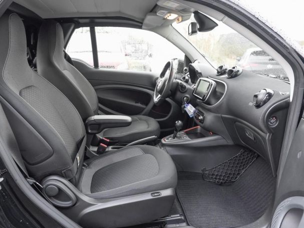 SMART EQ fortwo cabrio passion exclusive Paket 22kW
