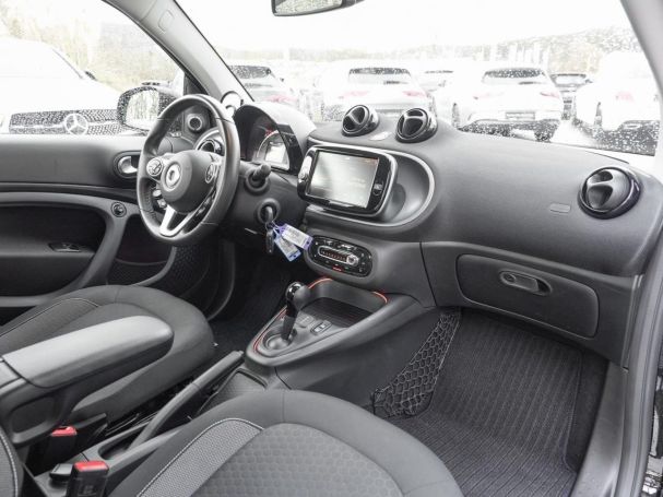 SMART EQ fortwo cabrio passion exclusive Paket 22kW