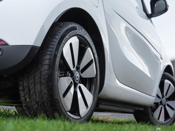 SMART EQ fortwo cabrio prime Exclusive-Paket Plus-Paket