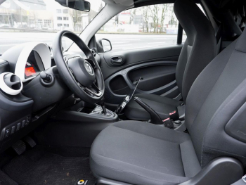 SMART EQ fortwo cabrio Cool&Audio Ladekabel-Paket