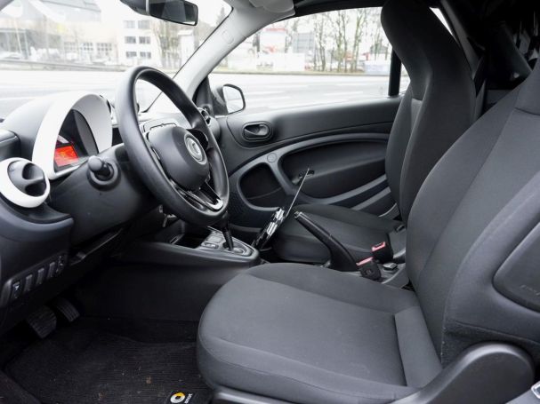 SMART EQ fortwo cabrio Cool&Audio Ladekabel-Paket