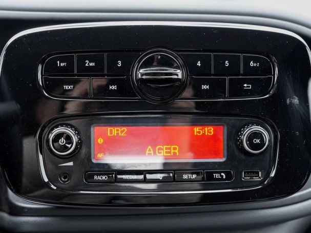 SMART EQ fortwo cabrio Cool&Audio Ladekabel-Paket