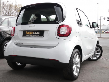 SMART EQ fortwo coupé Passion Cool/Media Klimaanlage 