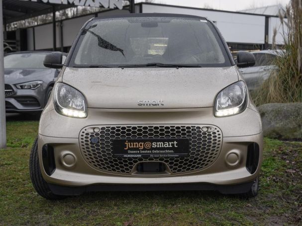 SMART EQ fortwo Plus Paket Advanced Paket SHZ 22kW