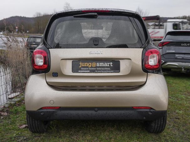 SMART EQ fortwo Plus Paket Advanced Paket SHZ 22kW