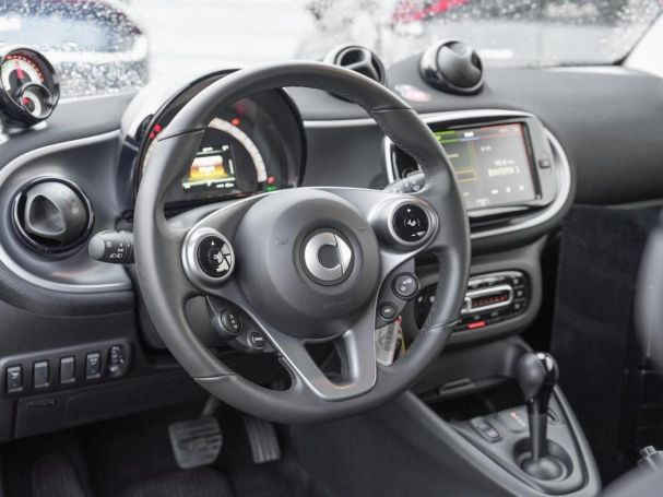 SMART EQ fortwo Plus Paket Advanced Paket SHZ 22kW