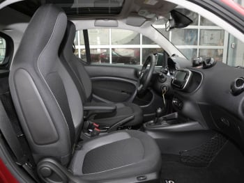 SMART EQ fortwo passion Exclusive-Paket Panorama