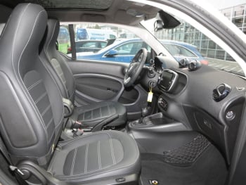 SMART EQ fortwo Prime prime exclusive Panorama Kamera