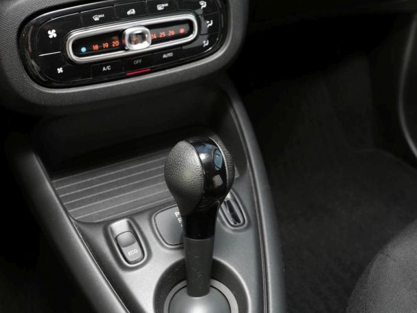 SMART EQ fortwo plus-Paket Cool&Audio Volldach