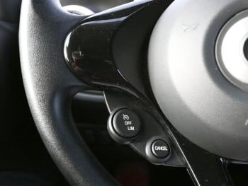 SMART EQ fortwo plus-Paket Cool&Audio Volldach