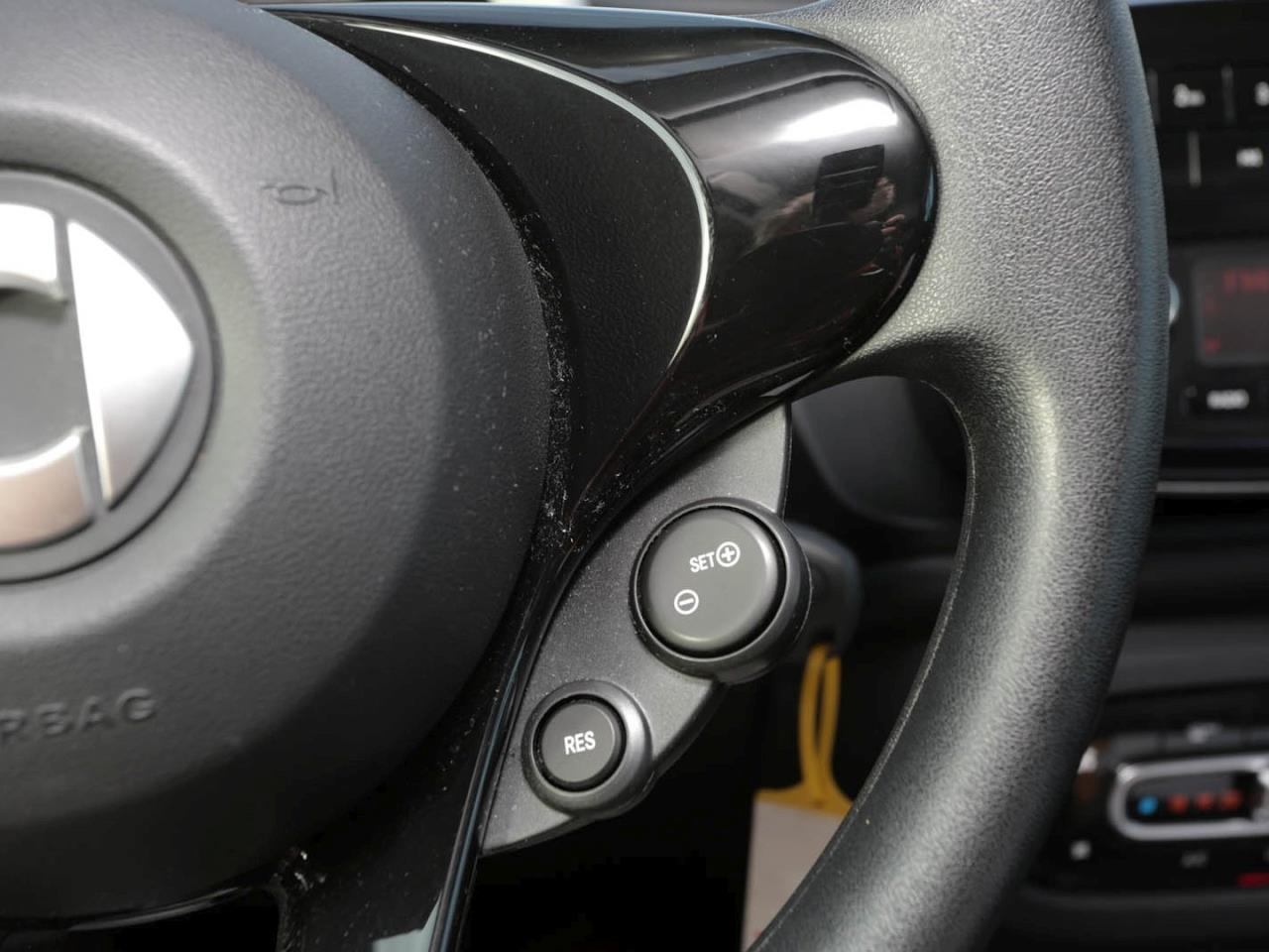 SMART EQ fortwo plus-Paket Cool&Audio Volldach