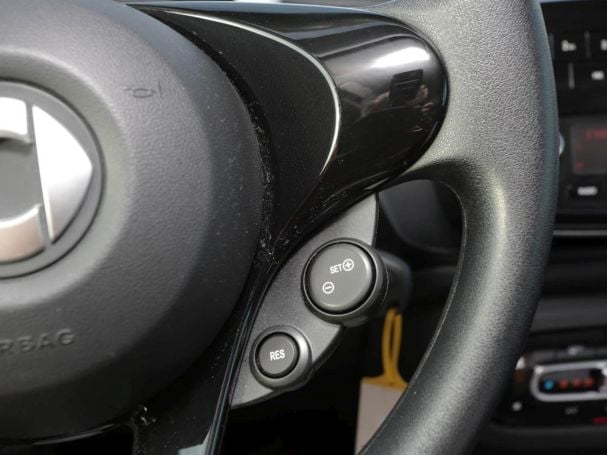 SMART EQ fortwo plus-Paket Cool&Audio Volldach