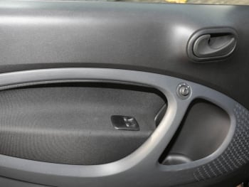 SMART EQ fortwo plus-Paket Cool&Audio Volldach