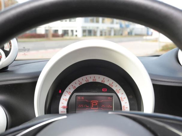 SMART EQ fortwo plus-Paket Cool&Audio Volldach