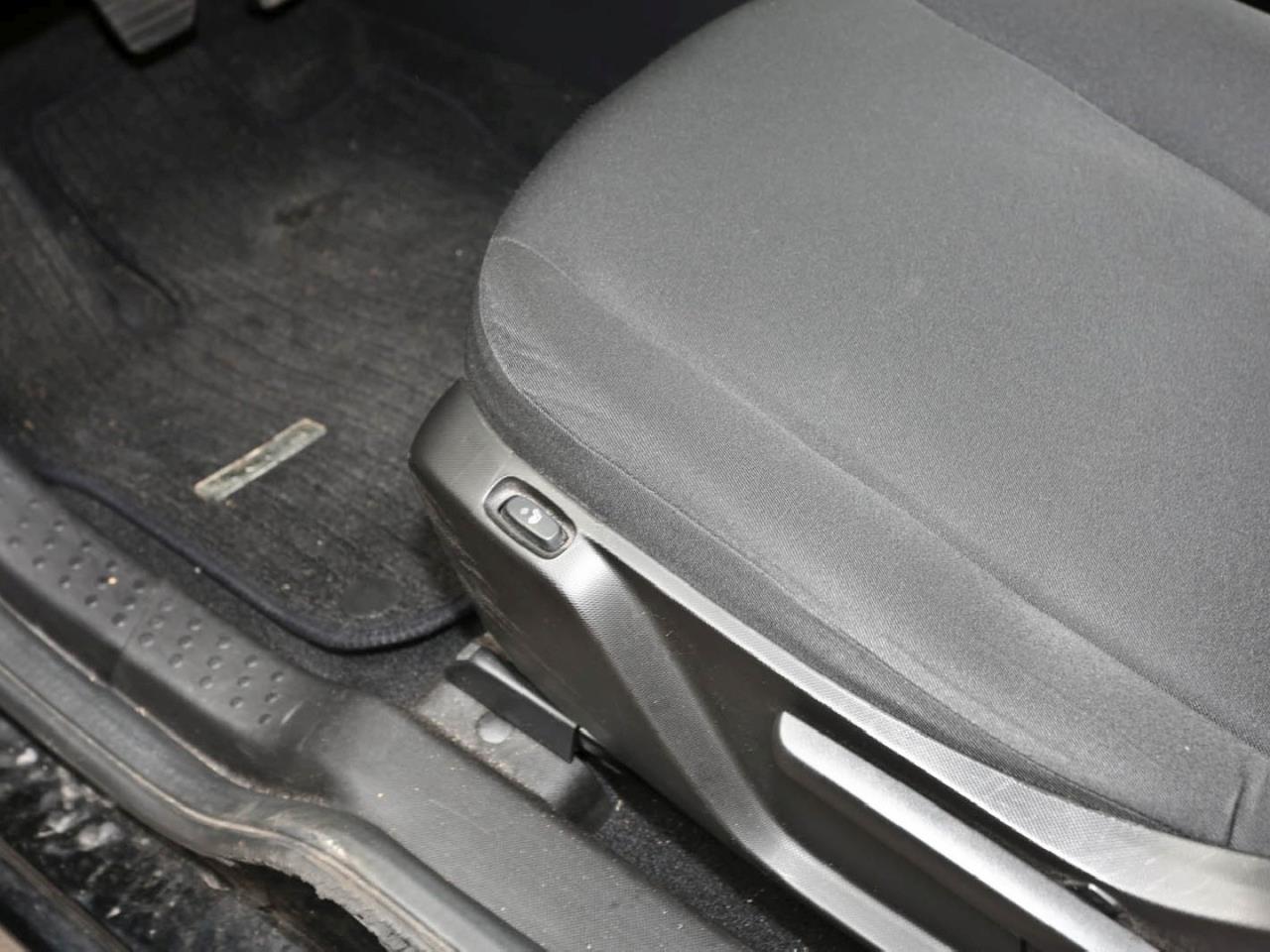 SMART EQ fortwo 22 kW PlusPaket Sitzhzg LM Klimaautom.