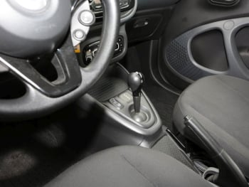 SMART EQ fortwo 22 kW PlusPaket Sitzhzg LM Klimaautom.