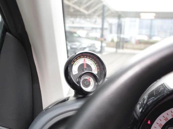 SMART EQ fortwo 22 kW PlusPaket Sitzhzg LM Klimaautom.