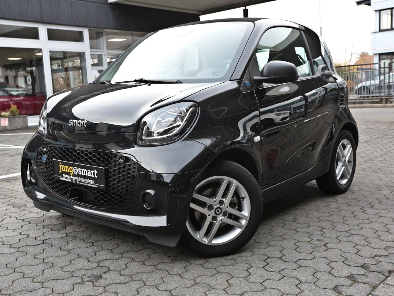 SMART EQ fortwo 22 kW PlusPaket Sitzhzg LM Klimaautom.