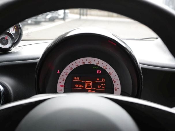 SMART EQ fortwo 22 kW PlusPaket Sitzhzg LM Klimaautom.