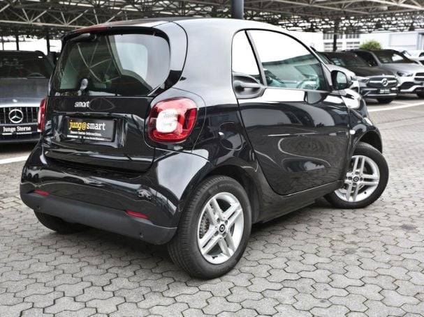 SMART EQ fortwo 22 kW PlusPaket Sitzhzg LM Klimaautom.