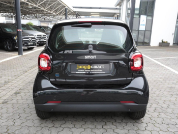 SMART EQ fortwo 22 kW PlusPaket Sitzhzg LM Klimaautom.