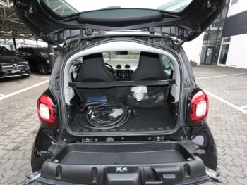 SMART EQ fortwo 22 kW PlusPaket Sitzhzg LM Klimaautom.