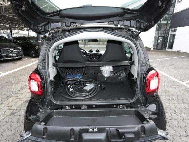 SMART EQ fortwo 22 kW PlusPaket Sitzhzg LM Klimaautom.