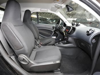 SMART EQ fortwo 22 kW PlusPaket Sitzhzg LM Klimaautom.