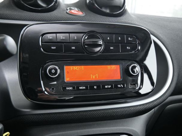 SMART EQ fortwo passion Plus-Paket Cool/Audio 22kW