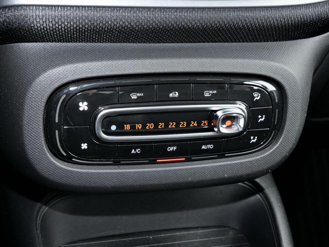 SMART EQ fortwo passion Plus-Paket Cool/Audio 22kW