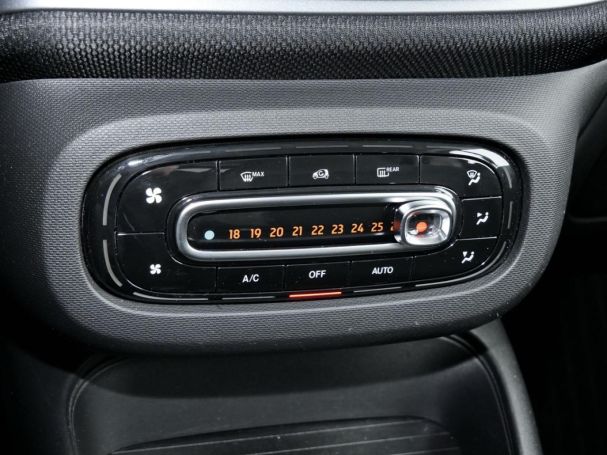 SMART EQ fortwo passion Plus-Paket Cool/Audio 22kW