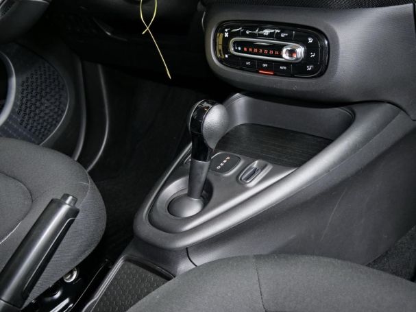 SMART EQ fortwo passion Plus-Paket Cool/Audio 22kW