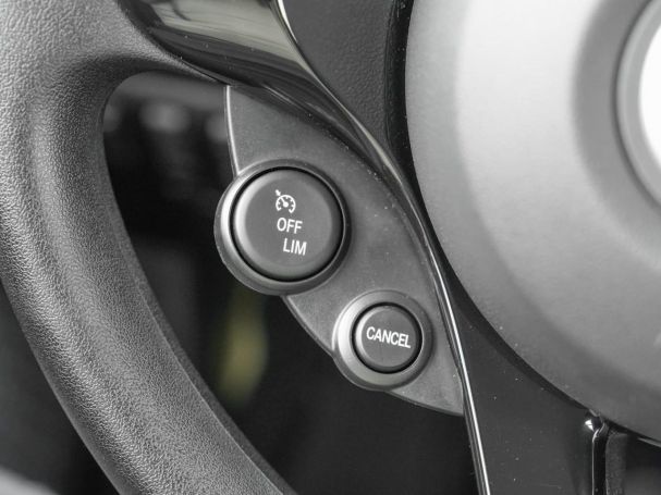 SMART EQ fortwo plus-Paket Cool&Audio Volldach 22kW