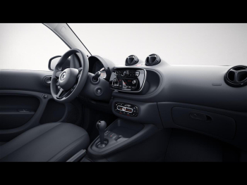 SMART EQ fortwo plus-Paket Cool&Audio Volldach 22kW