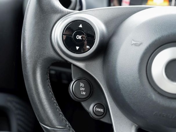 SMART EQ fortwo Exclusive-P Plus-P Panorama Kamera 22kW