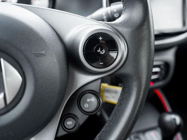 SMART EQ fortwo Exclusive-P Plus-P Panorama Kamera 22kW