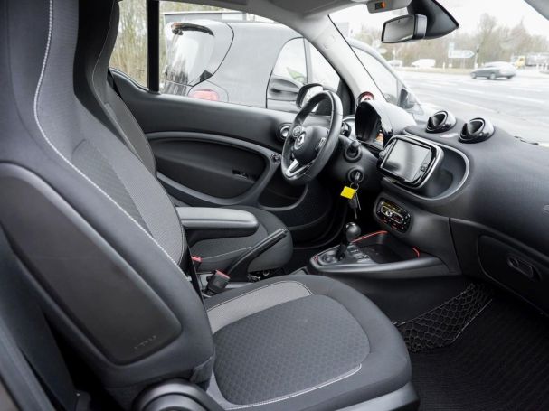 SMART EQ fortwo Exclusive-P Plus-P Panorama Kamera 22kW