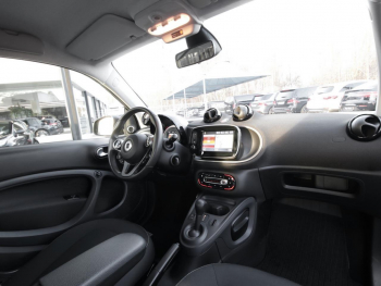SMART fortwo electric drive passion Cool&Media SHZ JBL