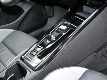 VW Golf VIII 2.0 TDI GTD  Navi Kamera AHK Memory