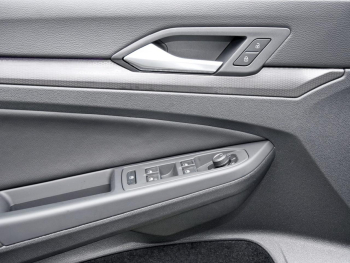 VW Golf VIII 2.0 TDI GTD  Navi Kamera AHK Memory