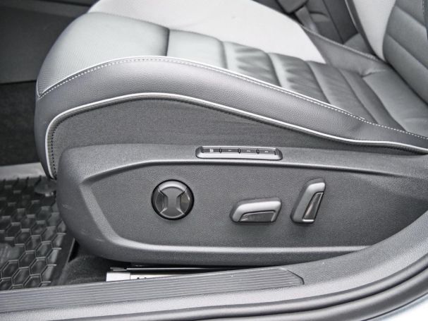 VW Golf VIII 2.0 TDI GTD  Navi Kamera AHK Memory