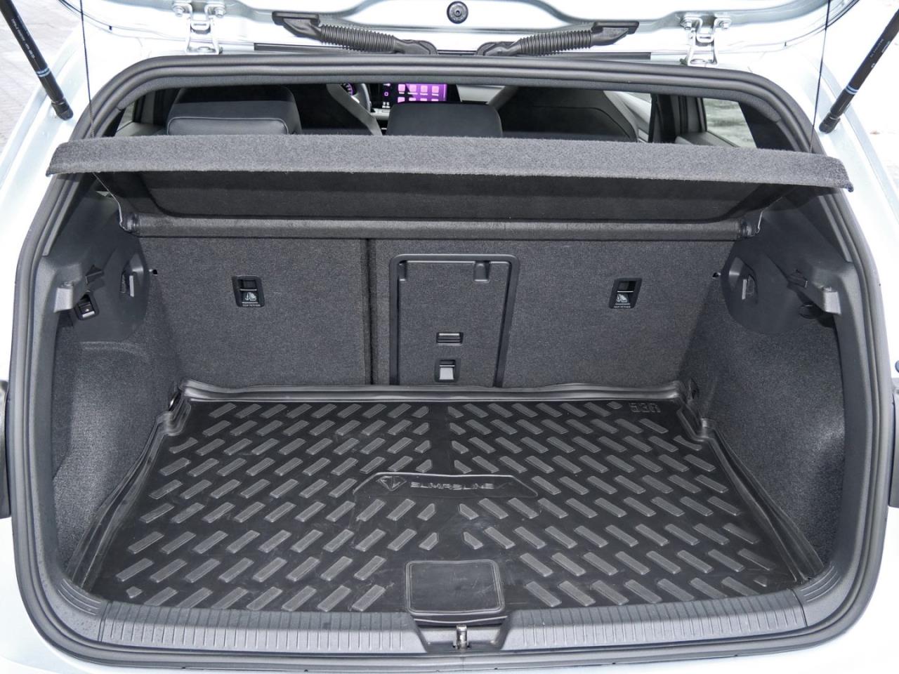 VW Golf VIII 2.0 TDI GTD  Navi Kamera AHK Memory